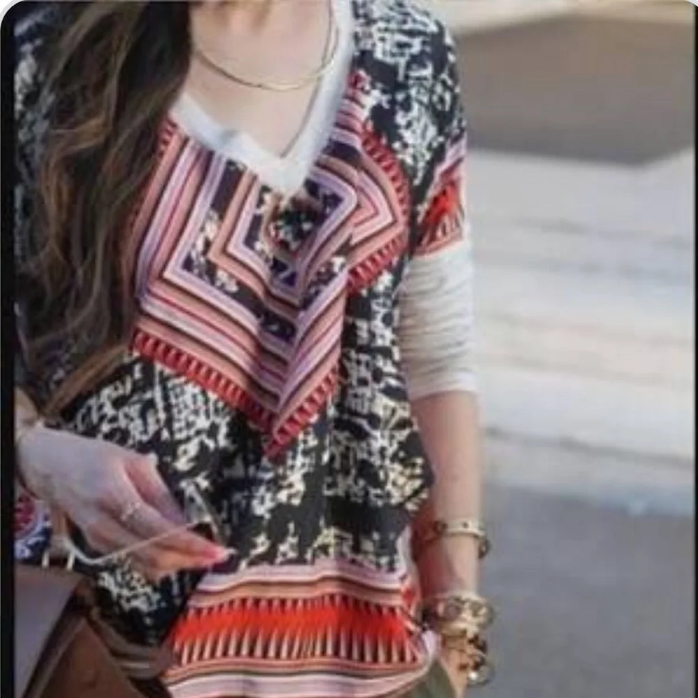 CAbi Aztec Black & Pink Silk Scarf Print Top #768 - XS - Picture 2 of 8